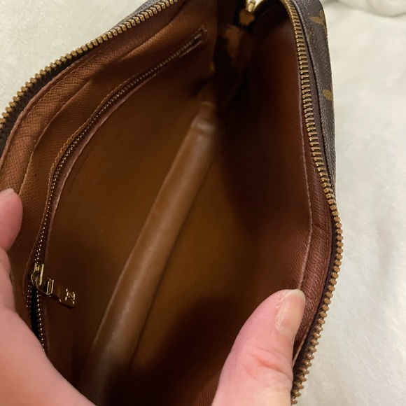 Louis Vuitton monogram Marly Dragonne clutch - Picture 11 of 11